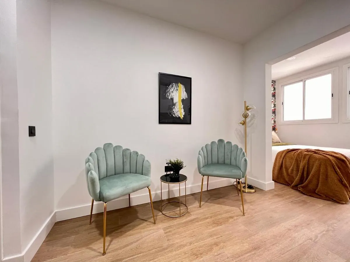 Crysoyle Apartment Barcelona Next To Camp Nou L'Hospitalet de Llobregat 0*,  Spain